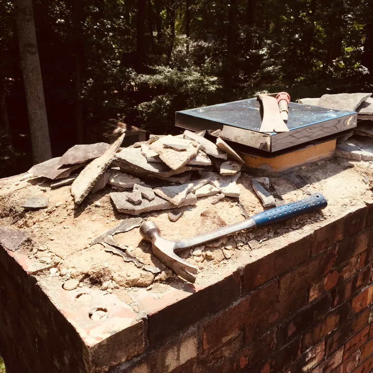 chimney crown repair | custom chimney cap | masonry chimney cap